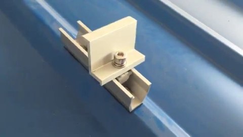 Mostek Trapezowy na Wpust przesuwny M8 L:200mm z EPDM